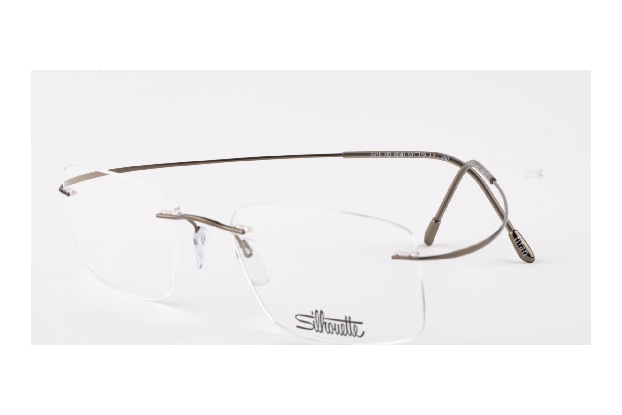 Silhouette   5515-HQ 6040 Pinecone