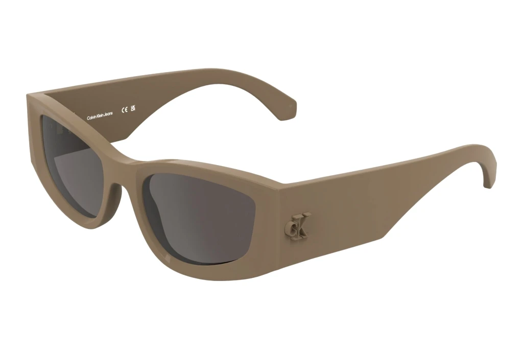 Calvin Klein   CKJ26608S 266 BROWN SAND