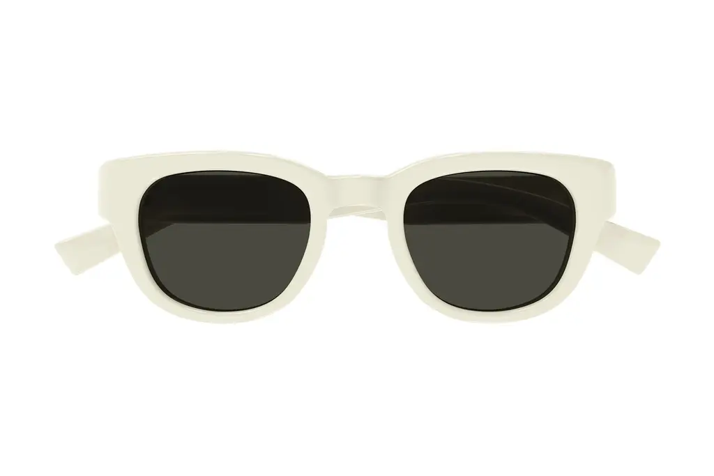 Vorderansicht Saint Laurent SL 675 (005)