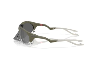 Seitenansicht Oakley PLANTARIS (OO9437 - 943707)