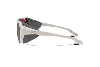 Seitenansicht Oakley CLIFDEN (OO9440 - 944014)