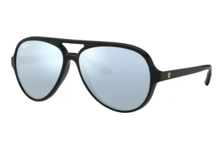 Vorderansicht Ray-Ban RB4125M (F60230)