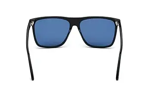 Rückansicht Tom Ford FLETCHER (FT0832 - 01V)